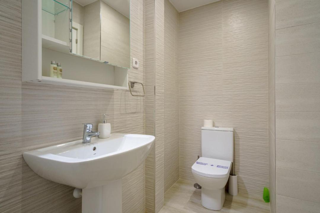 Ferienwohnung Cozy- 1 Bd 1,5 Bth - Delicias Atocha Madrid Exterior foto